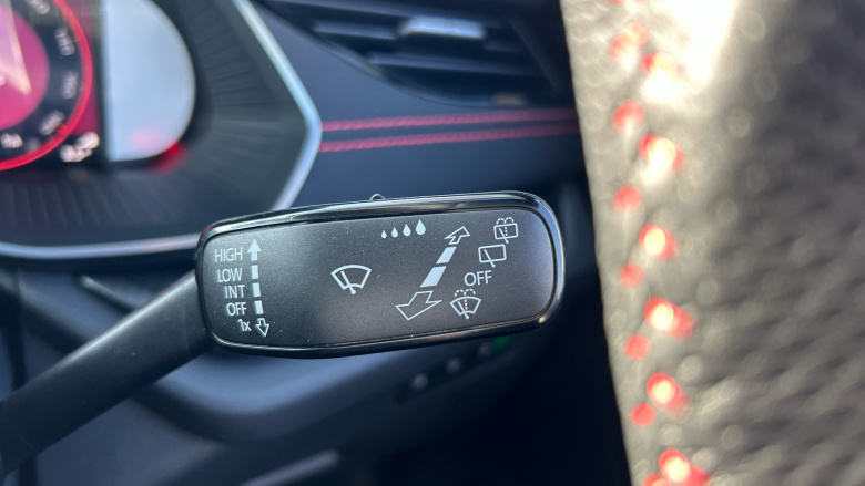 Skoda Octavia 2.0 TSI vRS 5dr DSG Petrol Hatchback